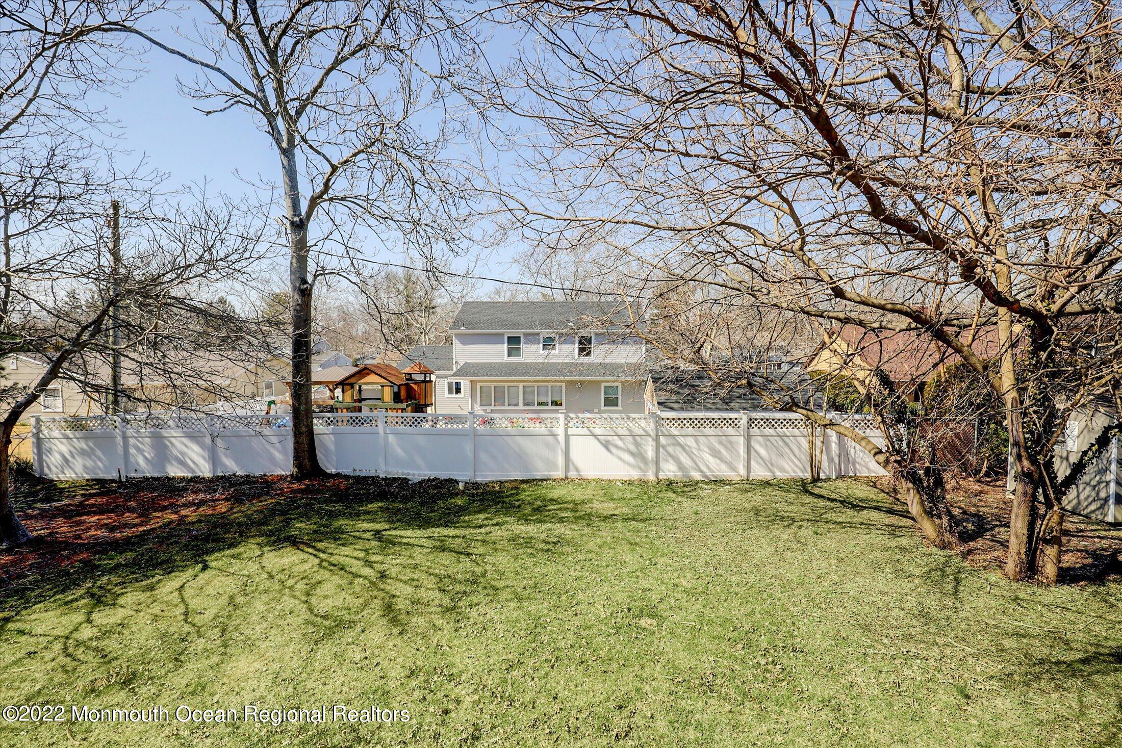 599 Line Road Aberdeen, NJ 07747 - Photo 42 of 45 38-Backyard