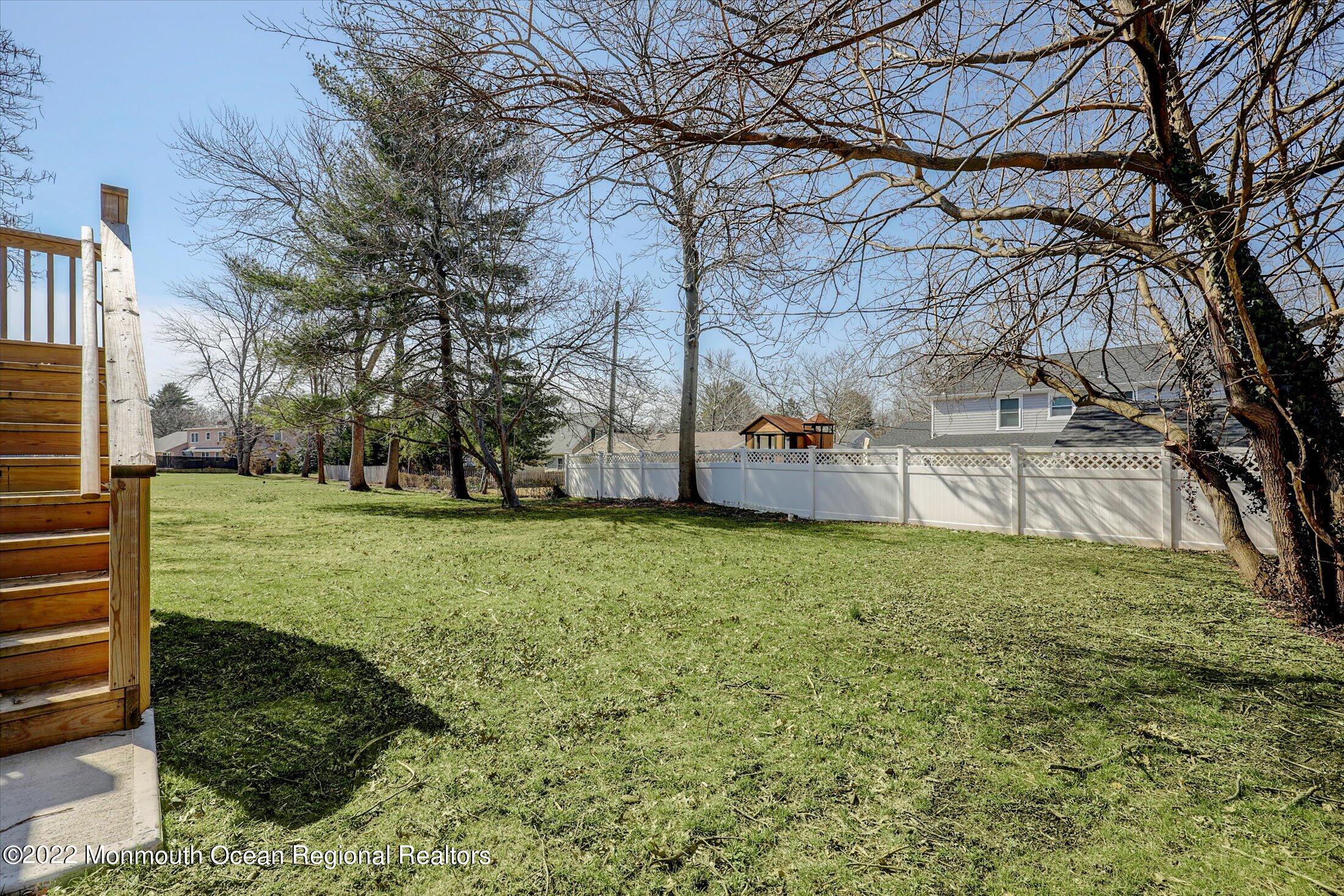 599 Line Road Aberdeen, NJ 07747 - Photo 43 of 45 39-Backyard