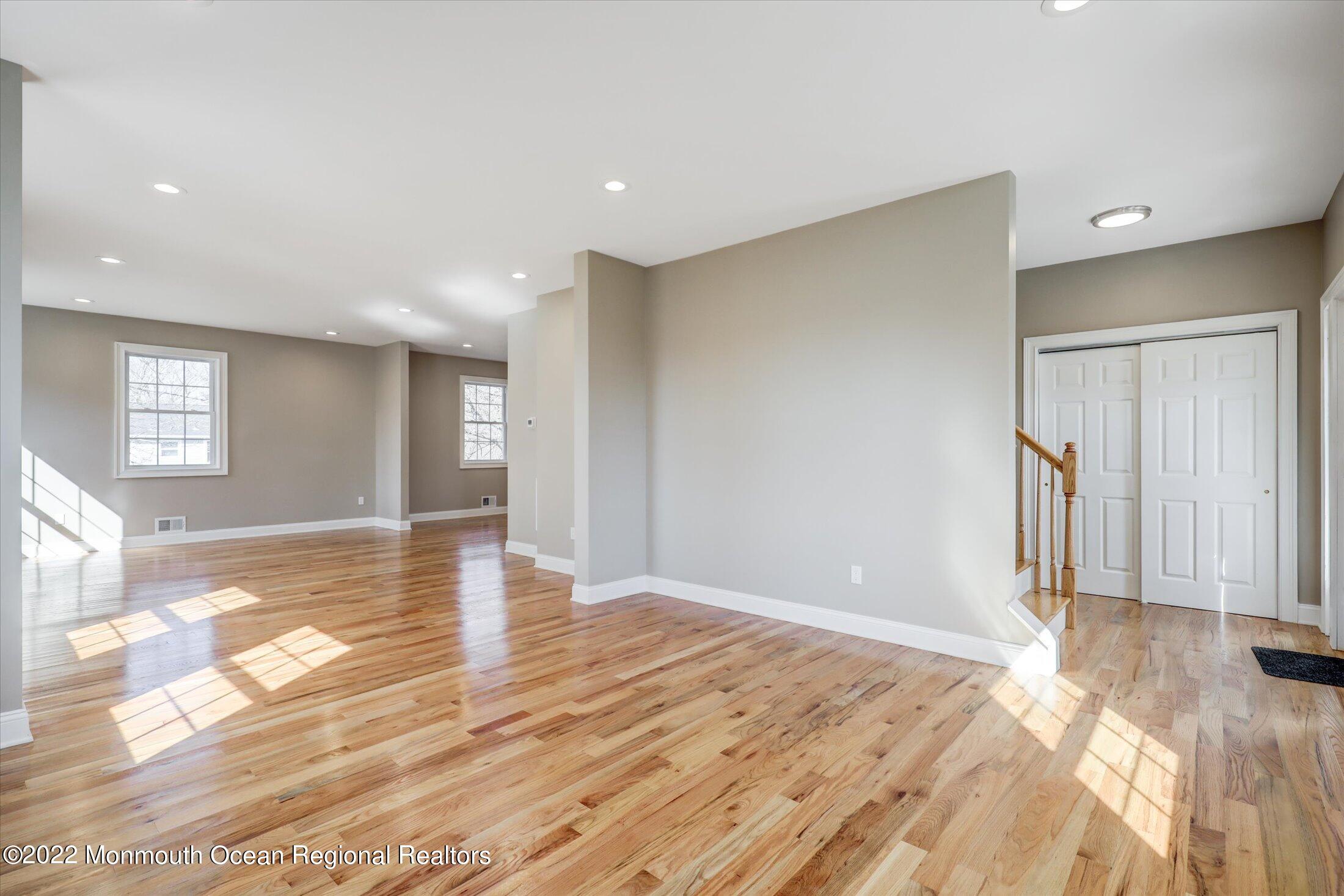 599 Line Road Aberdeen, NJ 07747 - Photo 8 of 45 08-Living Room