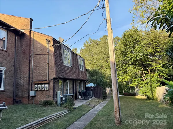 $114,900 | 921 Nottingham Drive, Unit 6, Gastonia, NC 28054