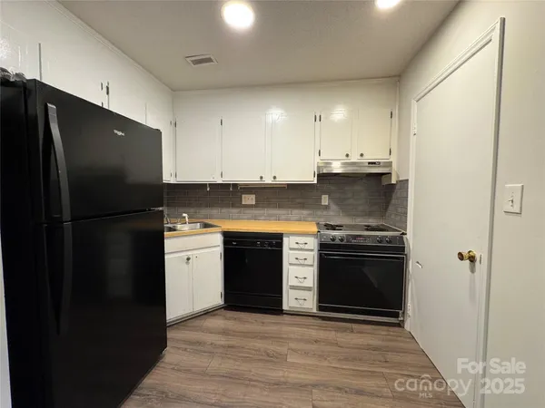 $114,900 | 921 Nottingham Drive, Unit 6, Gastonia, NC 28054