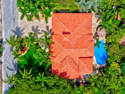$3,400,000 | 2719 Northeast 19th Street, Fort Lauderdale, FL 33305