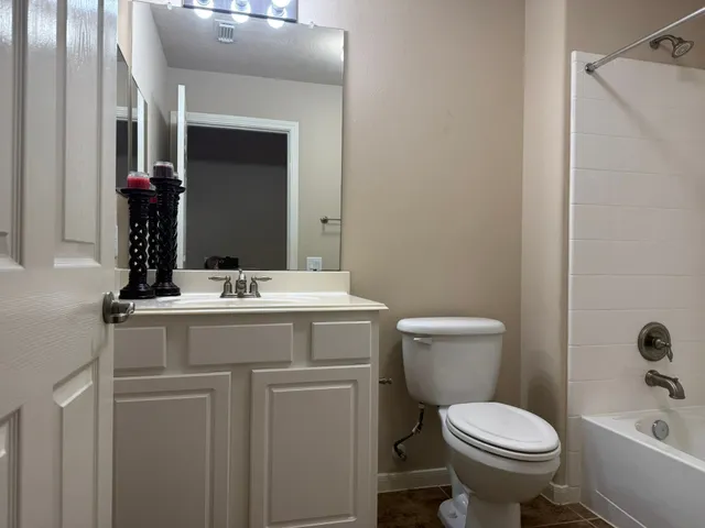 $265,000 | 43 Abercrombie Place, Conroe, TX 77384