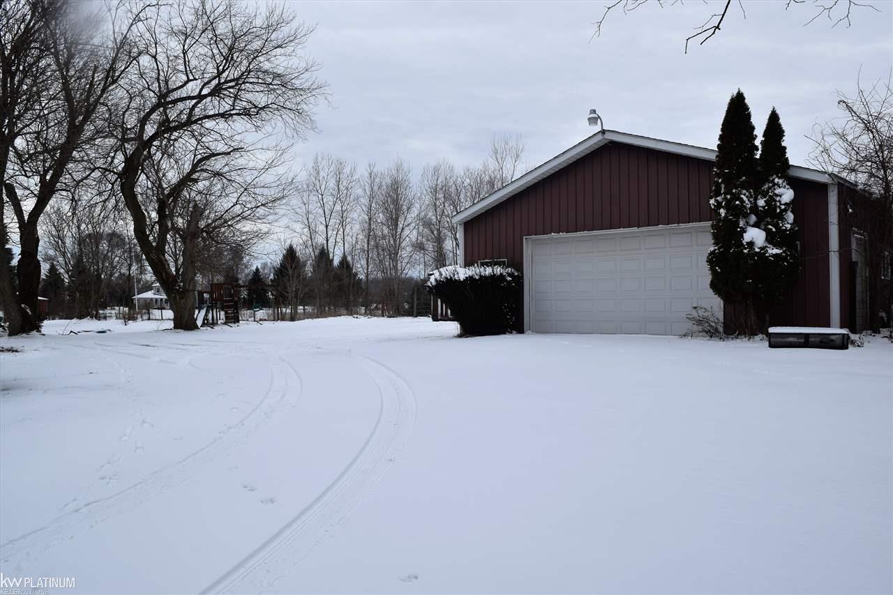 58475 Rosell Road New Haven, MI 48048 - Photo 19 of 28 Gallery Image 19
