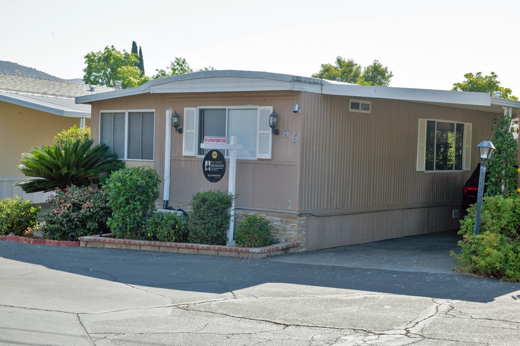 1550 Rory Lane, Unit 86 Simi Valley, CA 93063 - Photo 6 of 31