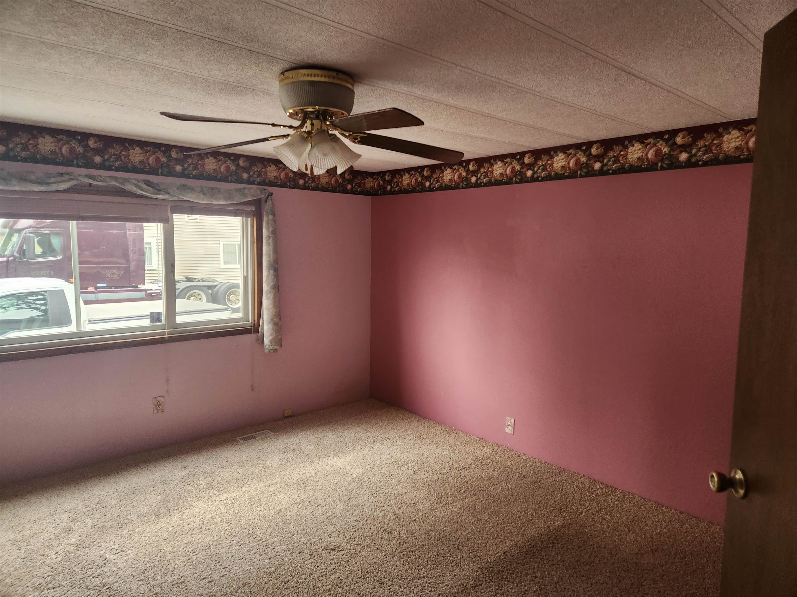 4921 North Evergreen Road Spokane, WA 99216 - Photo 12 of 14