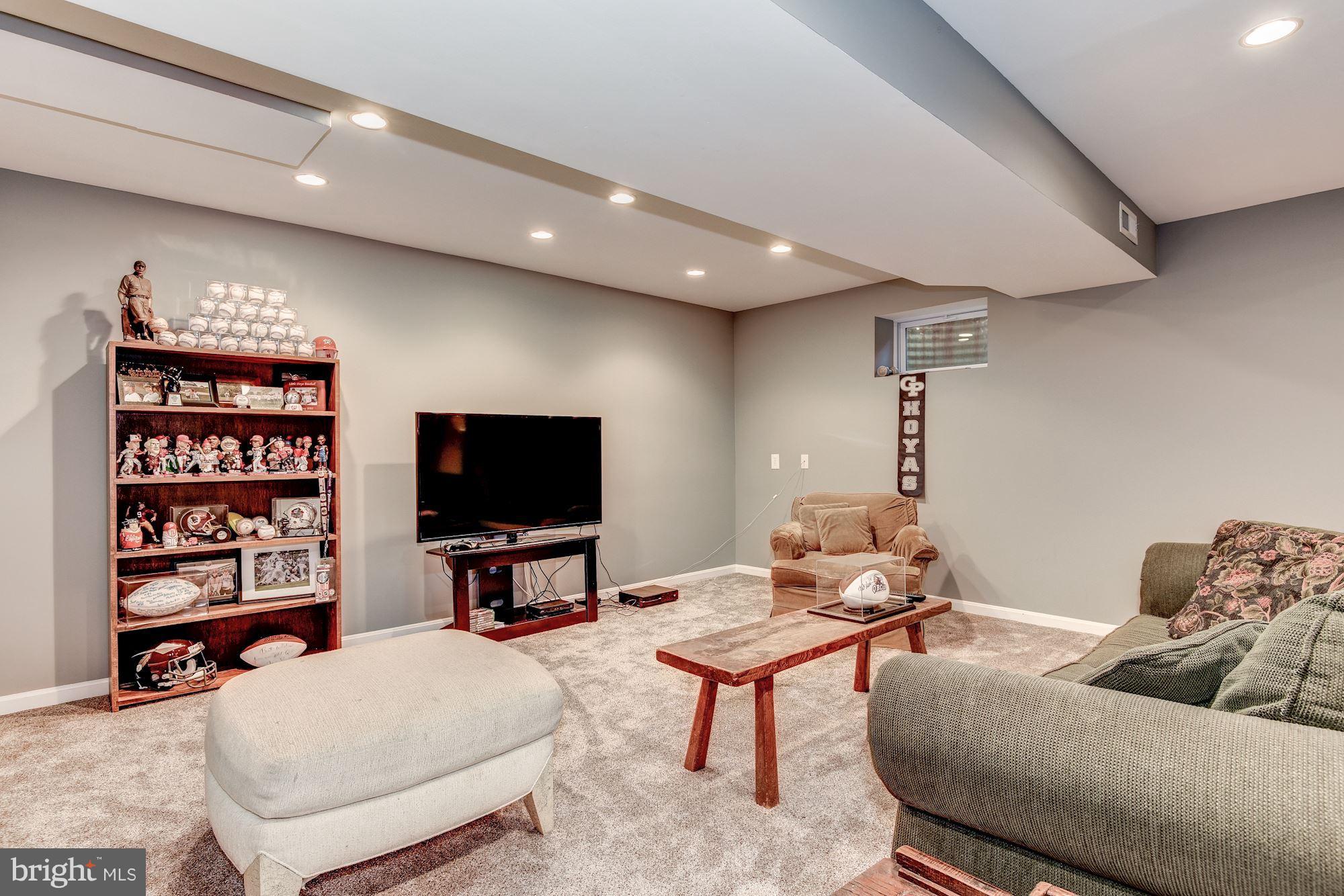 11801 Hunting Ridge Court Potomac, MD 20854 - Photo 22 of 27 Lower Level - Recreation Room