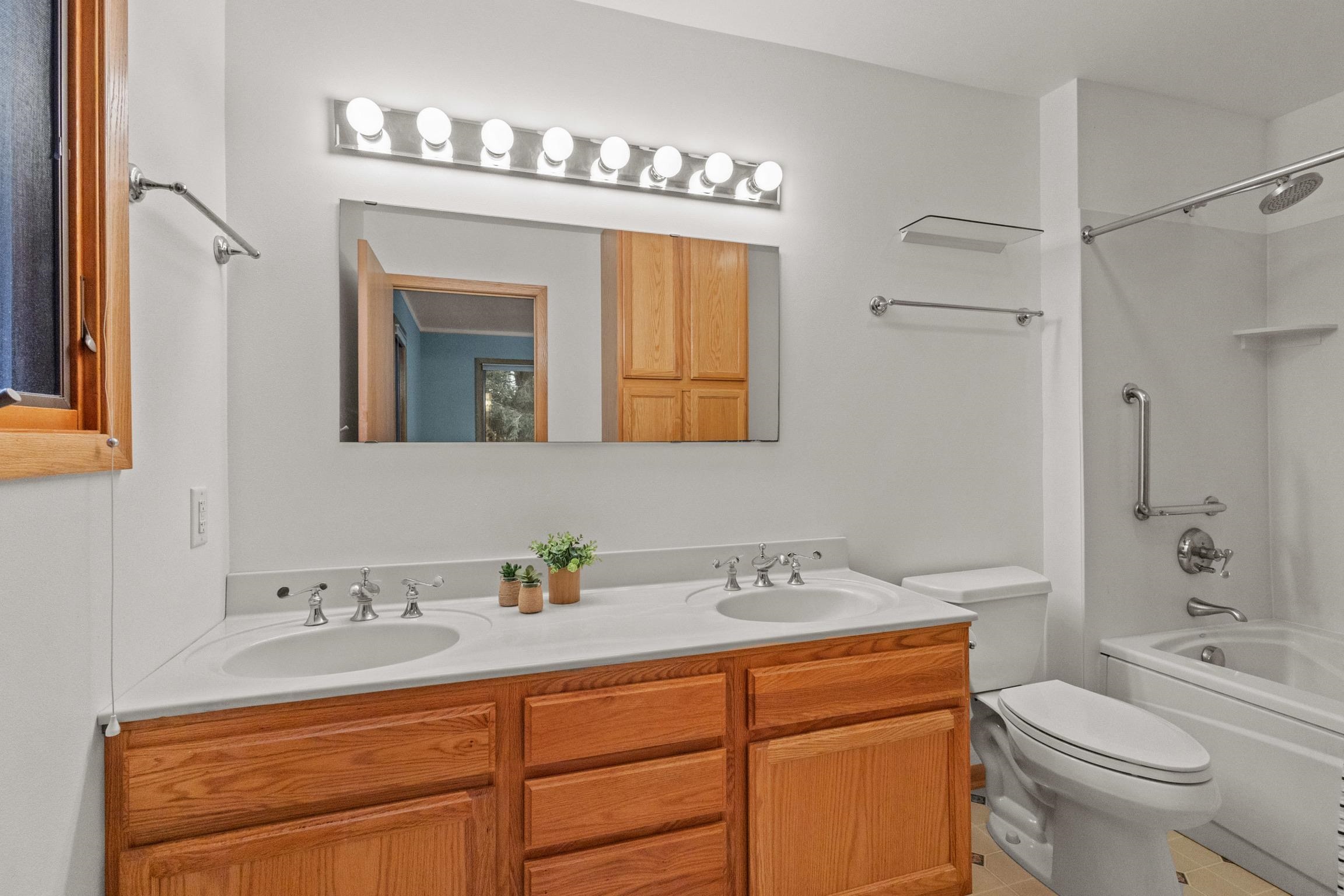4808 Midmoor Road Monona, WI 53716 - Photo 23 of 50 Gallery Image 23