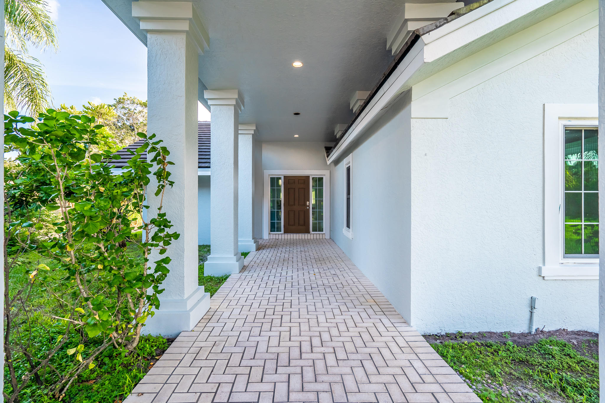 8540 Surrey Lane Boca Raton, FL 33496 - Photo 8 of 40 ENTRANCE TO GUEST HOUSE