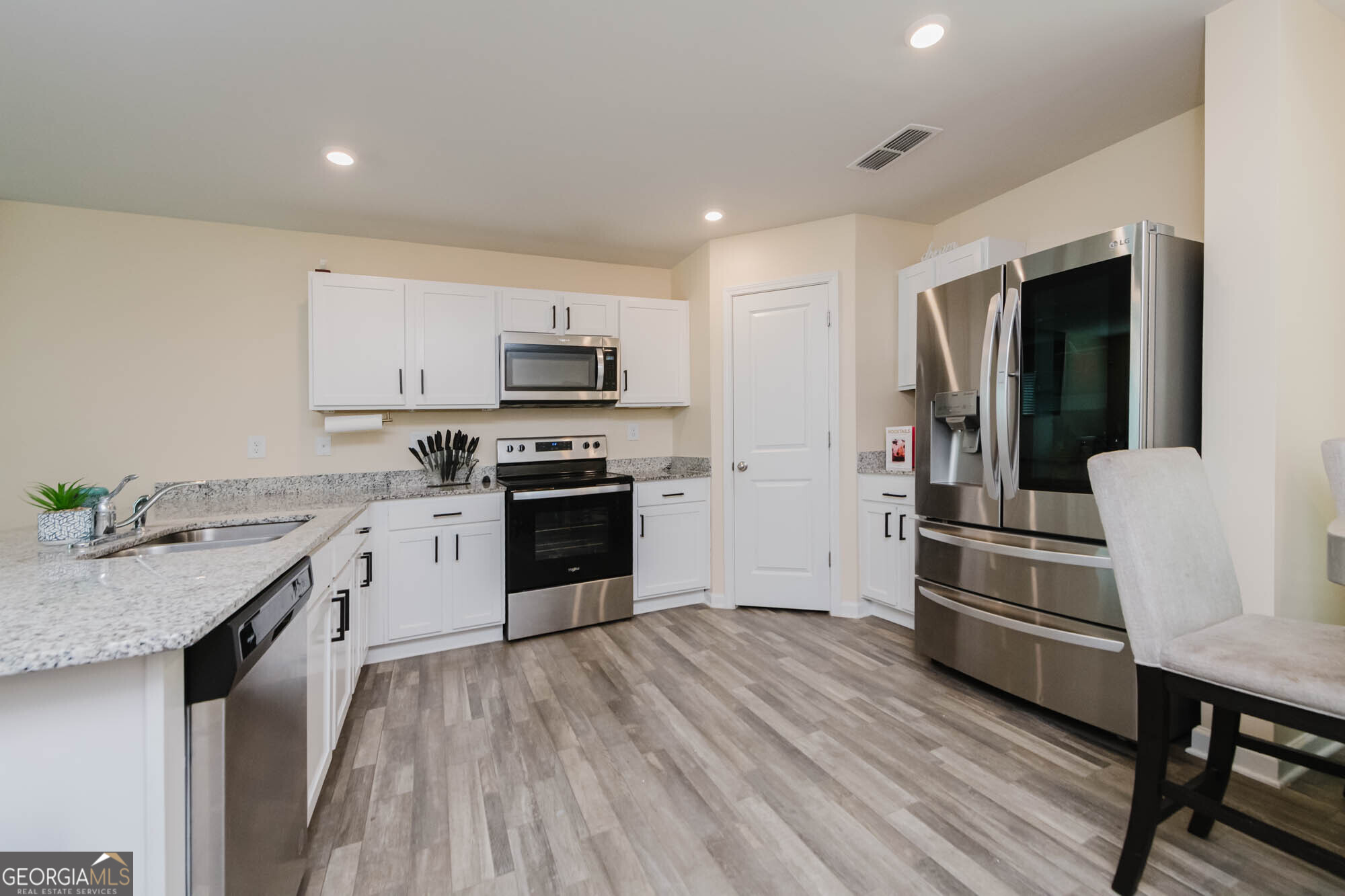 131 Catalpa Road Milner, GA 30257 - Photo 6 of 22