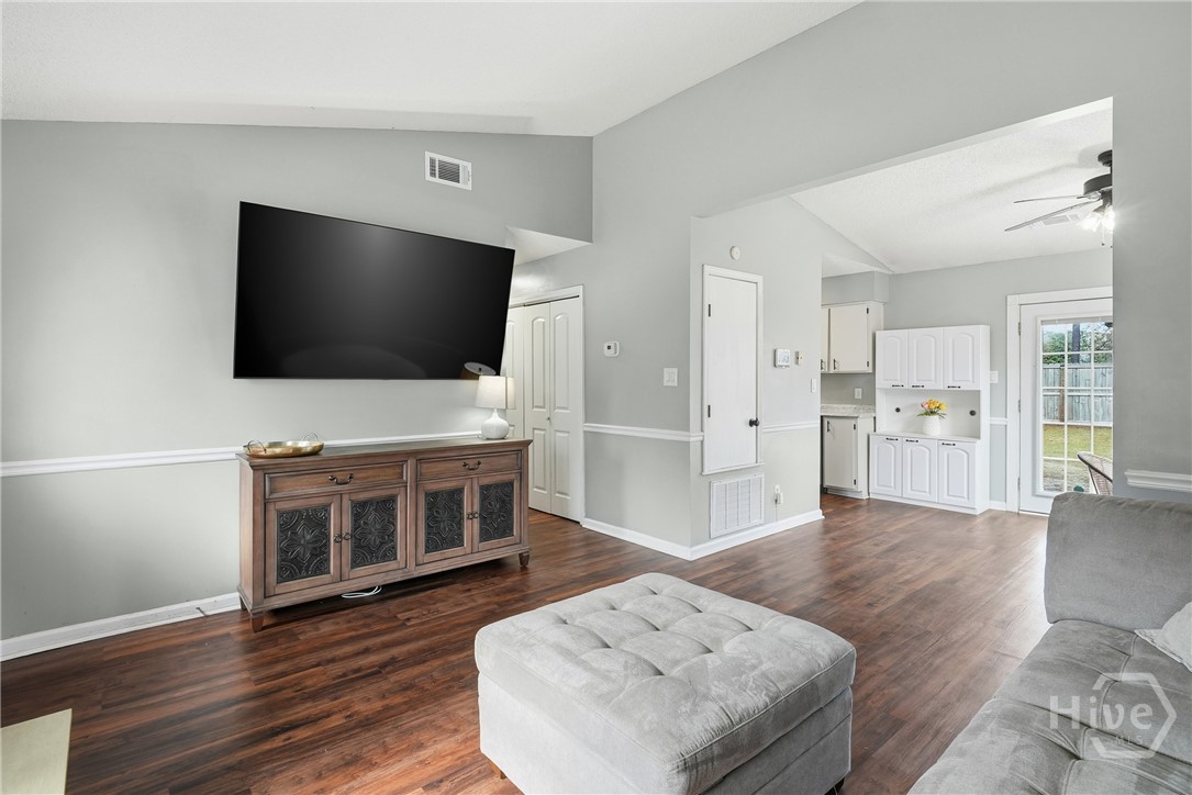 114 Rose Drive Springfield, GA 31329 - Photo 4 of 15