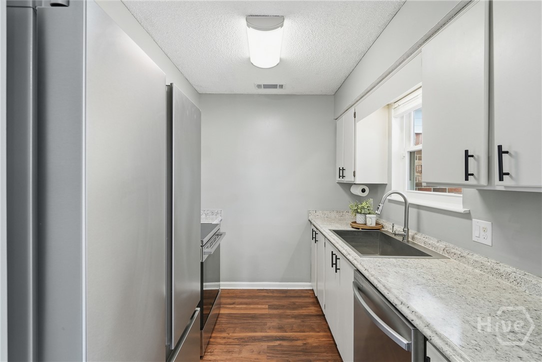 114 Rose Drive Springfield, GA 31329 - Photo 8 of 15