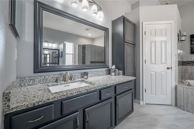 $650,000 | 10126 Londonshire Lane, Tampa, FL 33647