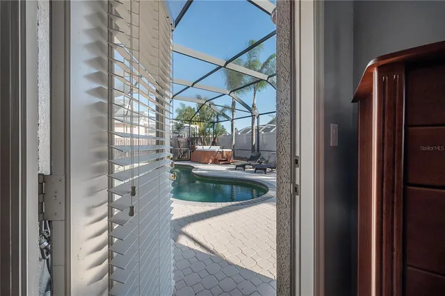 $650,000 | 10126 Londonshire Lane, Tampa, FL 33647