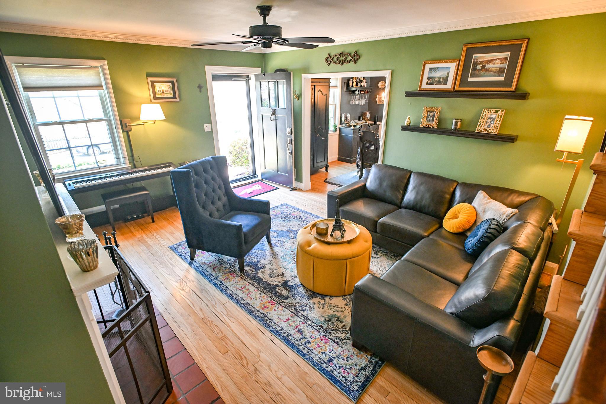 310 Weatherbee Road Towson, MD 21286 - Photo 11 of 55 Formal Living Room