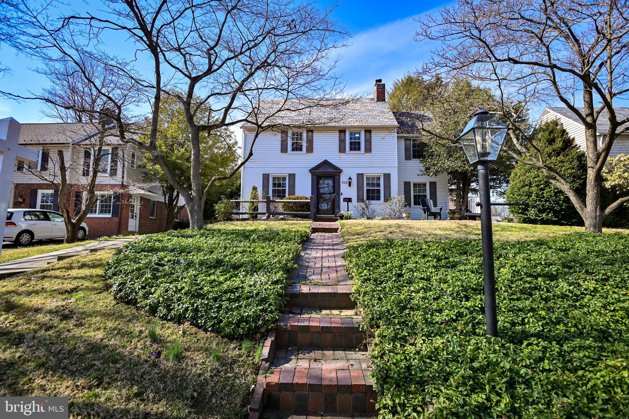 310 Weatherbee Road Towson, MD 21286 - Photo 2 of 55