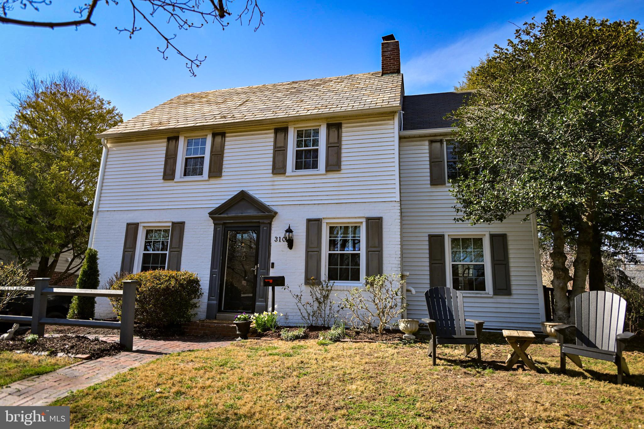 310 Weatherbee Road Towson, MD 21286 - Photo 4 of 55