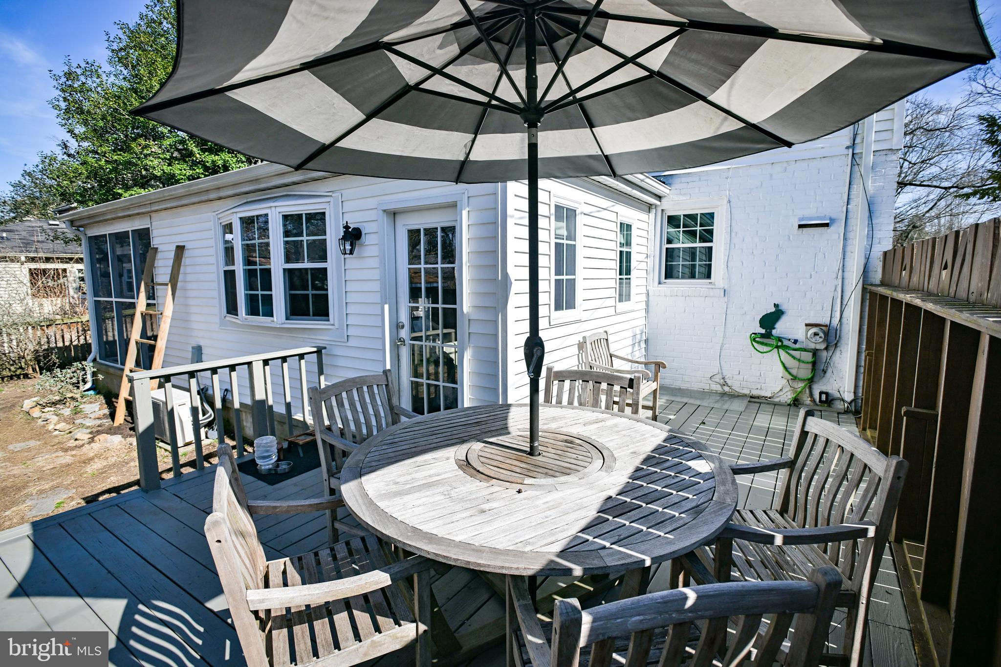 310 Weatherbee Road Towson, MD 21286 - Photo 54 of 55 Rear Deck