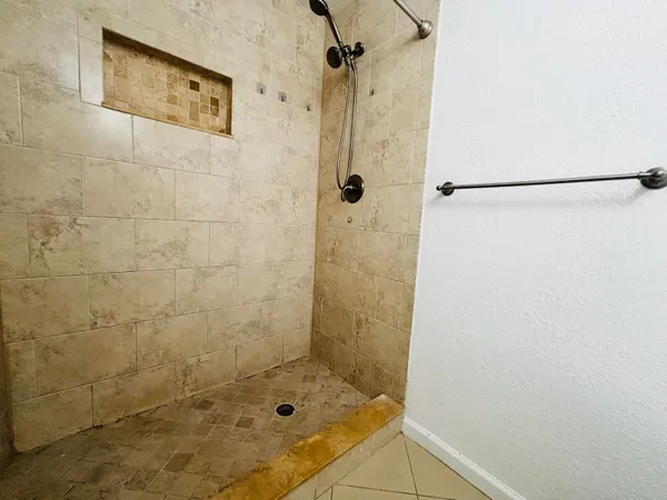 $4,190 | 2324 Northwest 98th Terrace, Coral Springs, FL 33065