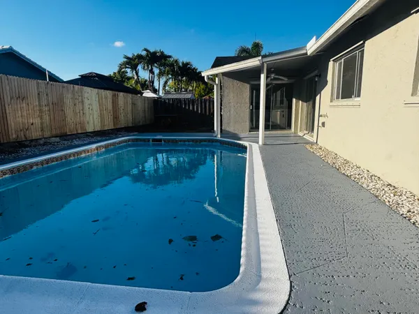 $4,190 | 2324 Northwest 98th Terrace, Coral Springs, FL 33065