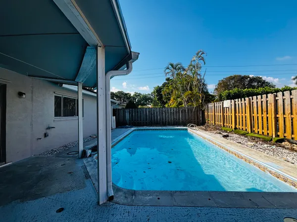 $4,190 | 2324 Northwest 98th Terrace, Coral Springs, FL 33065