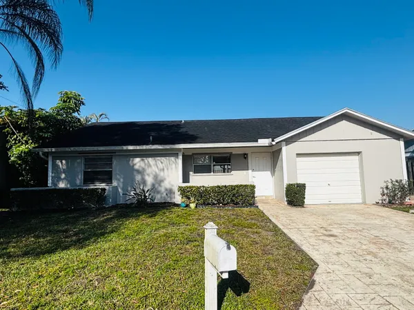$4,090 | 2324 Northwest 98th Terrace, Coral Springs, FL 33065
