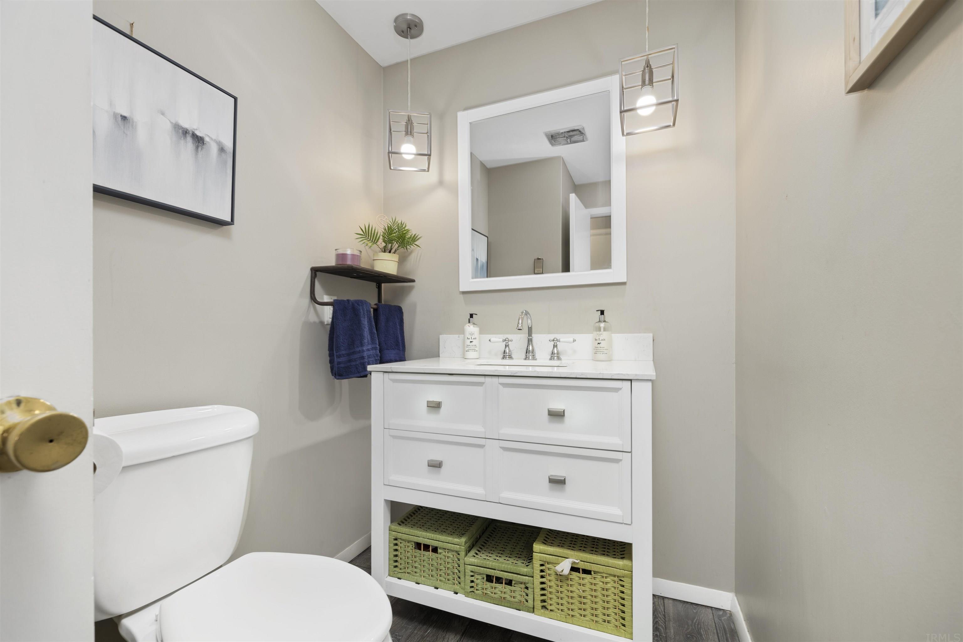 4010 Hobson Road Fort Wayne, IN 46815 - Photo 13 of 36