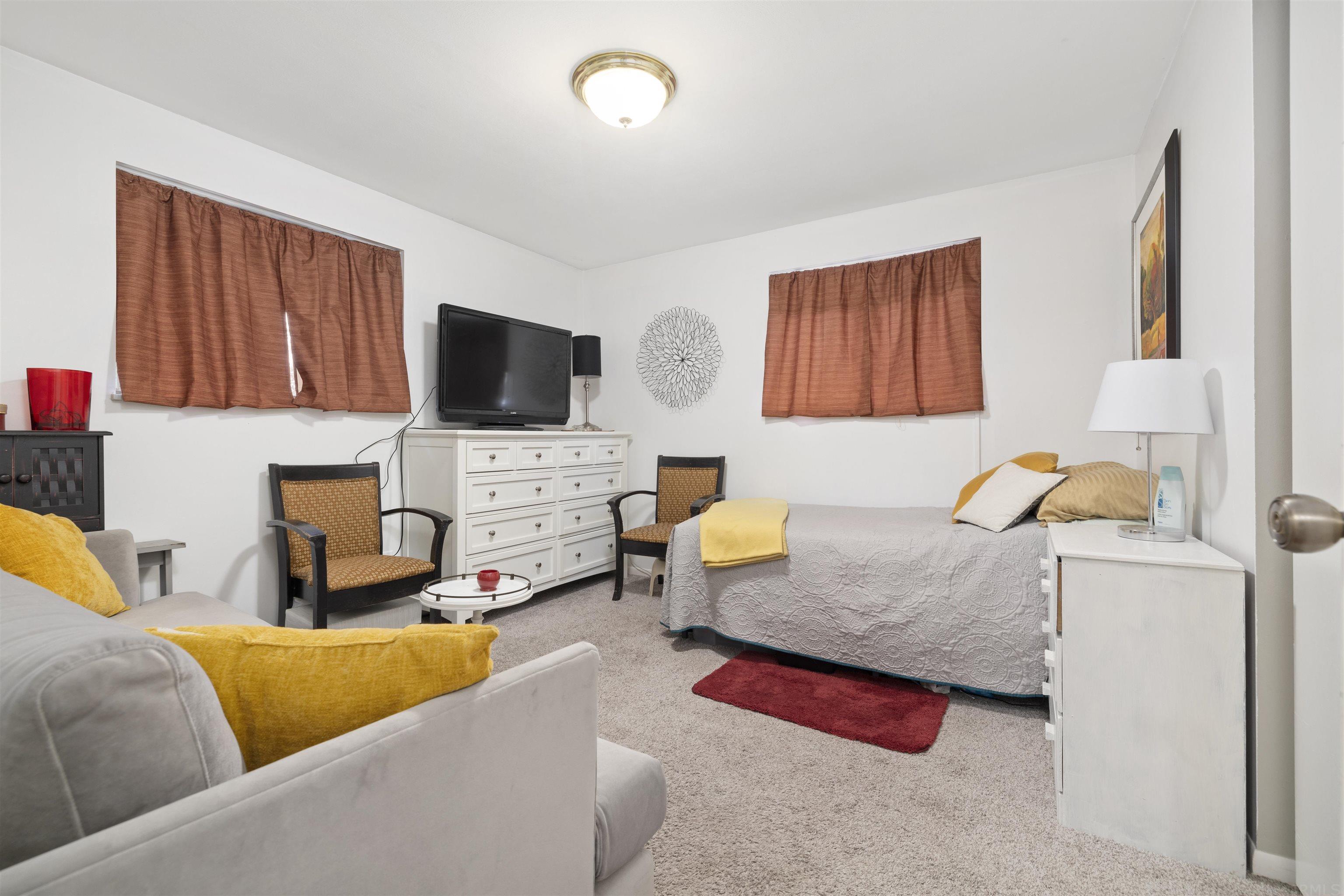 4010 Hobson Road Fort Wayne, IN 46815 - Photo 18 of 36