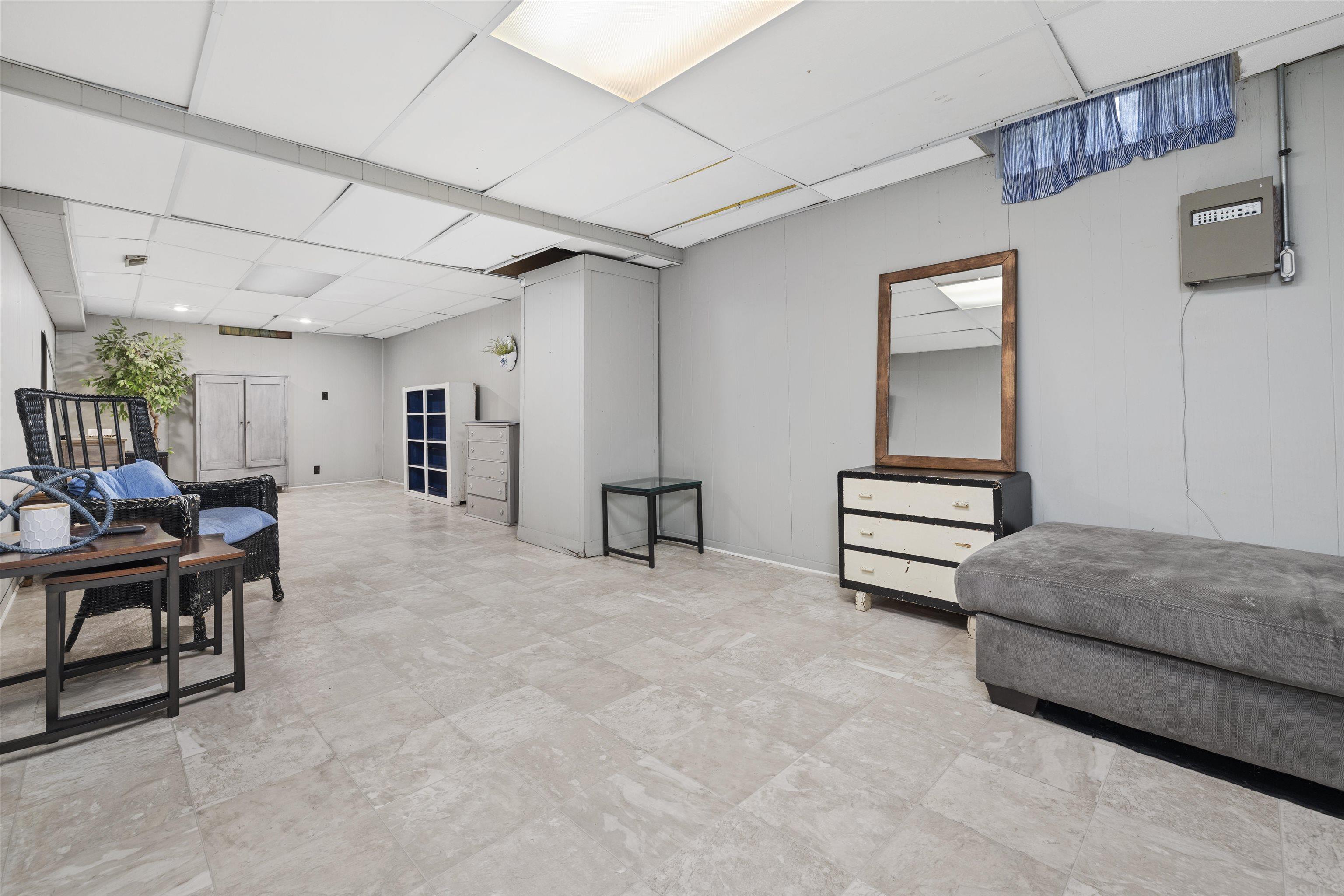 4010 Hobson Road Fort Wayne, IN 46815 - Photo 23 of 36