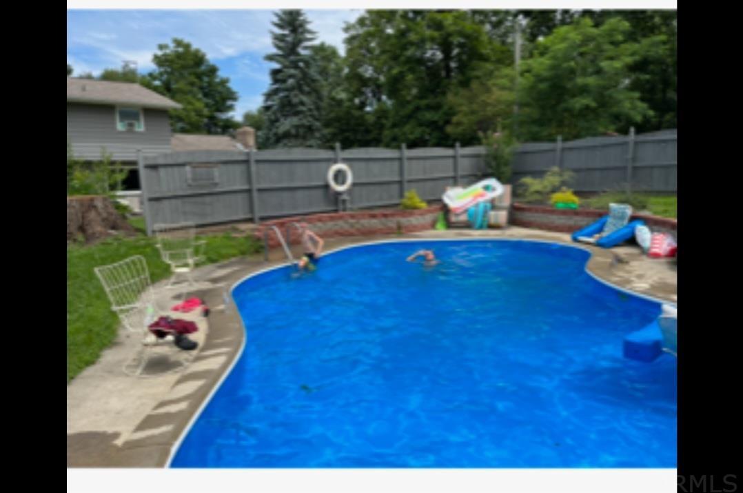 4010 Hobson Road Fort Wayne, IN 46815 - Photo 33 of 36