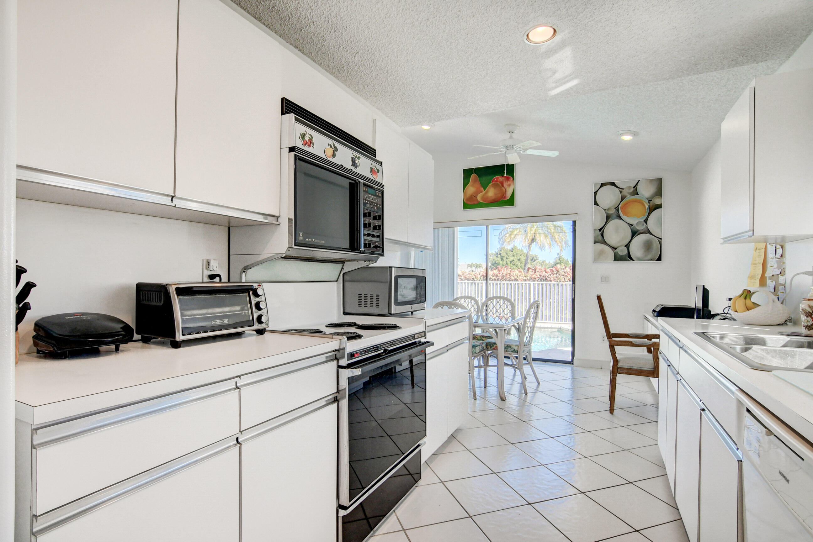 10263 Sunset Bend Drive Boca Raton, FL 33428 - Photo 16 of 97 38_dsc_5322_3_4_5_6