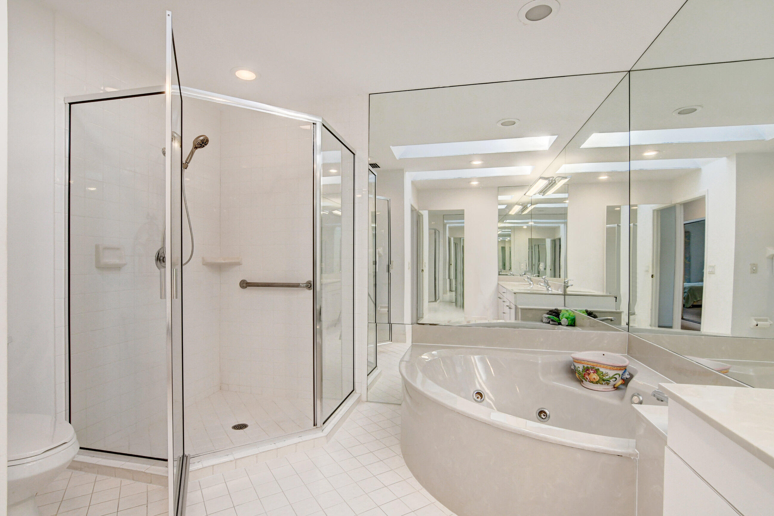 10263 Sunset Bend Drive Boca Raton, FL 33428 - Photo 26 of 97 masterbath