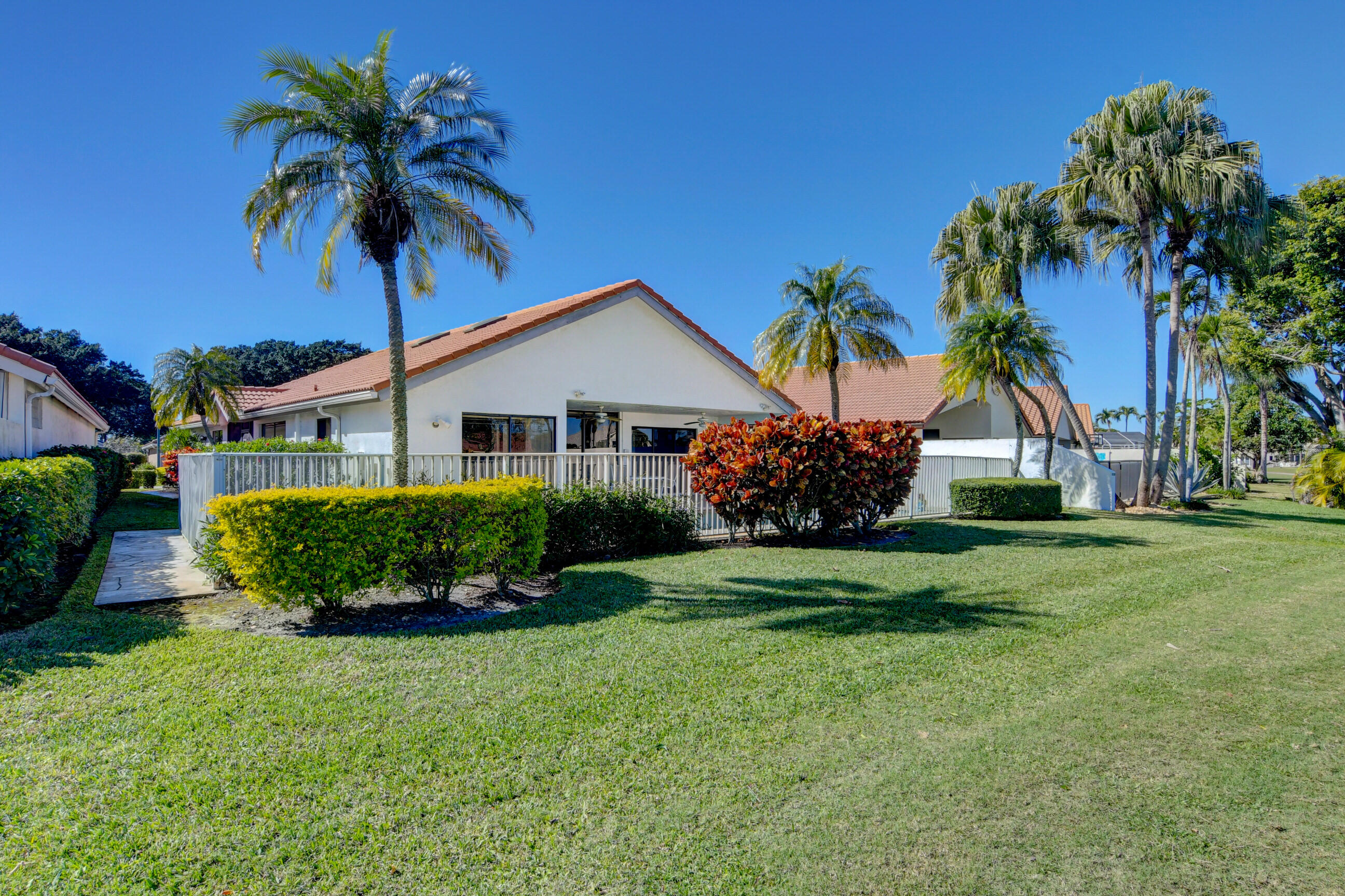 10263 Sunset Bend Drive Boca Raton, FL 33428 - Photo 39 of 97 69_dsc_5577_78_79_80_81