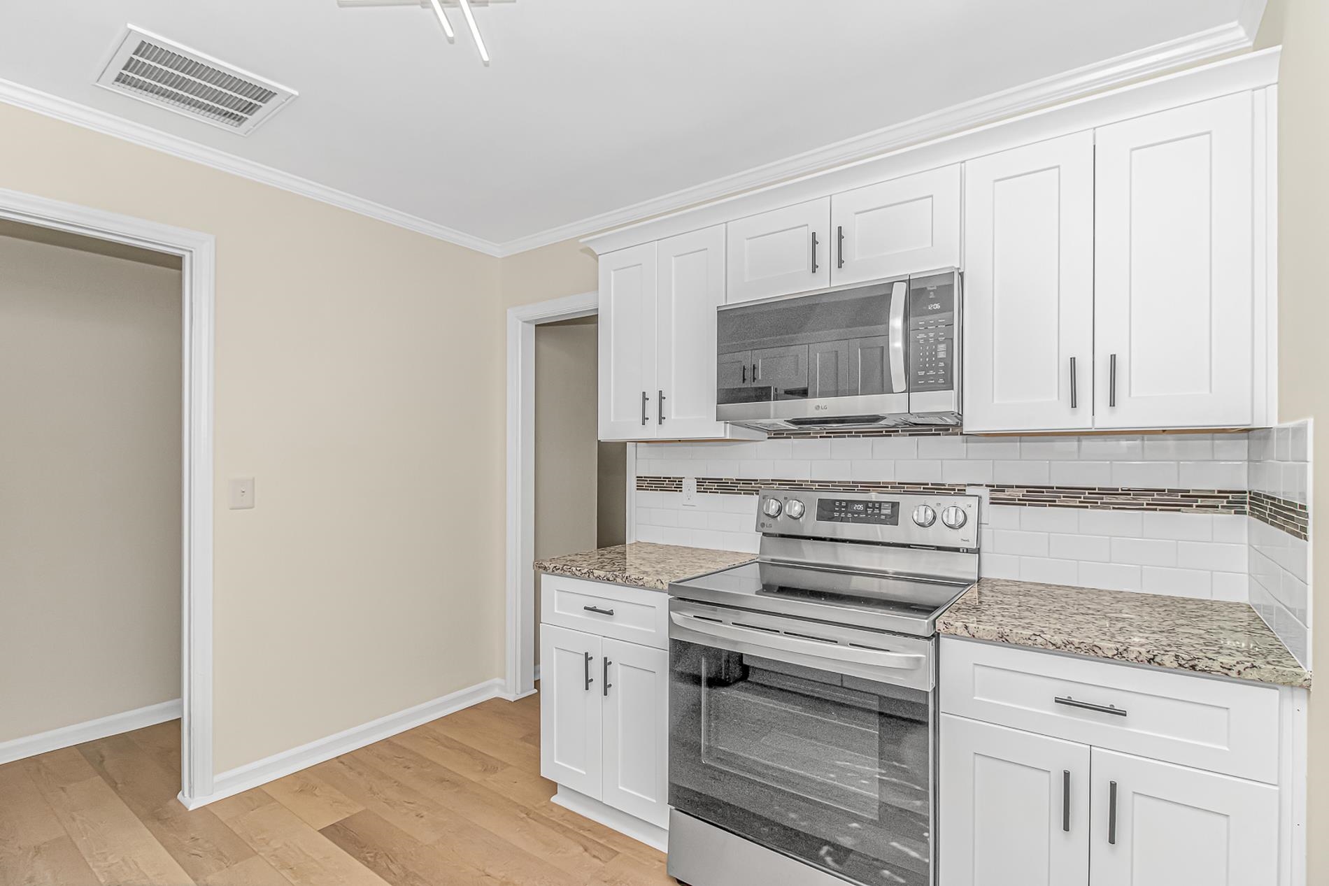 313 North Poplar Drive Myrtle Beach, SC 29575 - Photo 11 of 39