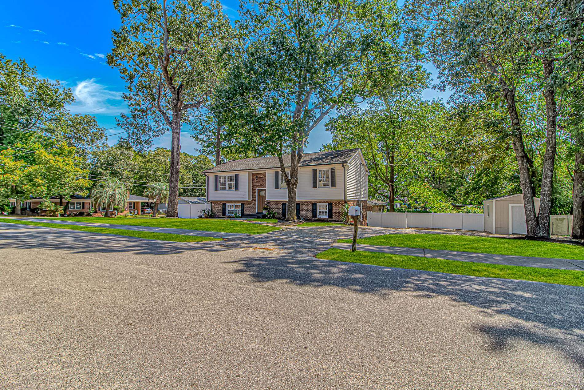 313 North Poplar Drive Myrtle Beach, SC 29575 - Photo 3 of 39