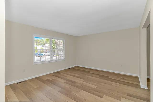 $599,900 | 313 North Poplar Drive, Surfside Beach, SC 29575