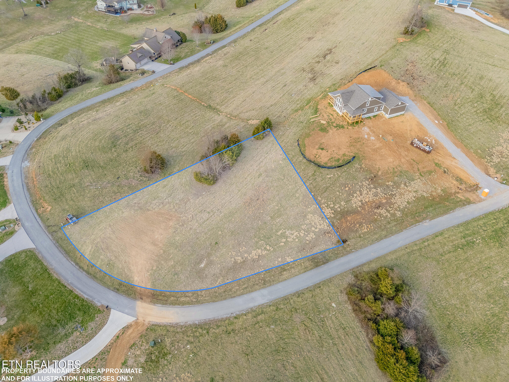 274 Ruth Circle Sharps Chapel, TN 37866 - Photo 13 of 16 DJI_20250314175446_0236_D-HDR-LOT-LINES
