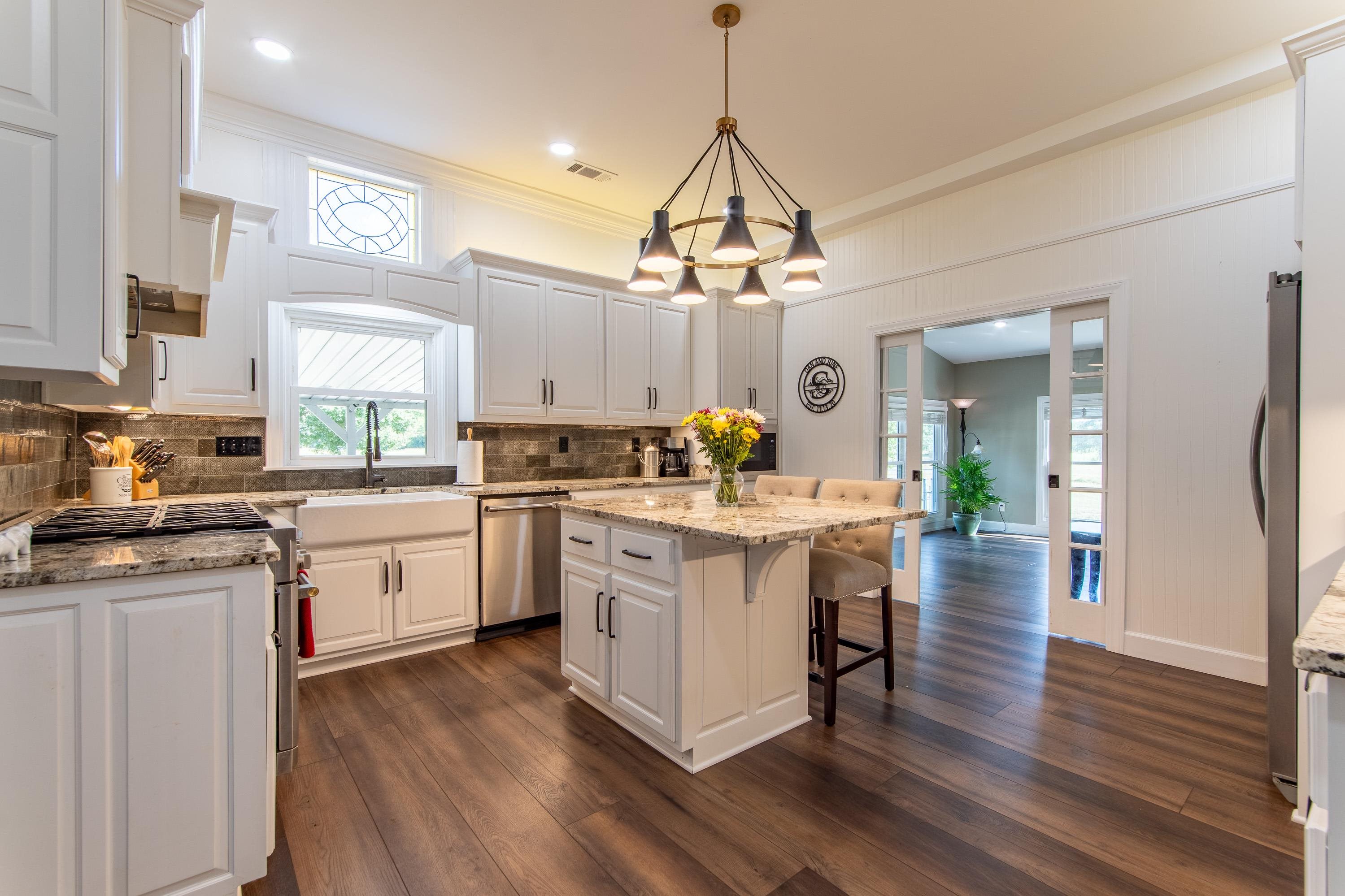 8990 Clifton Road Savannah, TN 38372 - Photo 3 of 40 Gallery Image 3