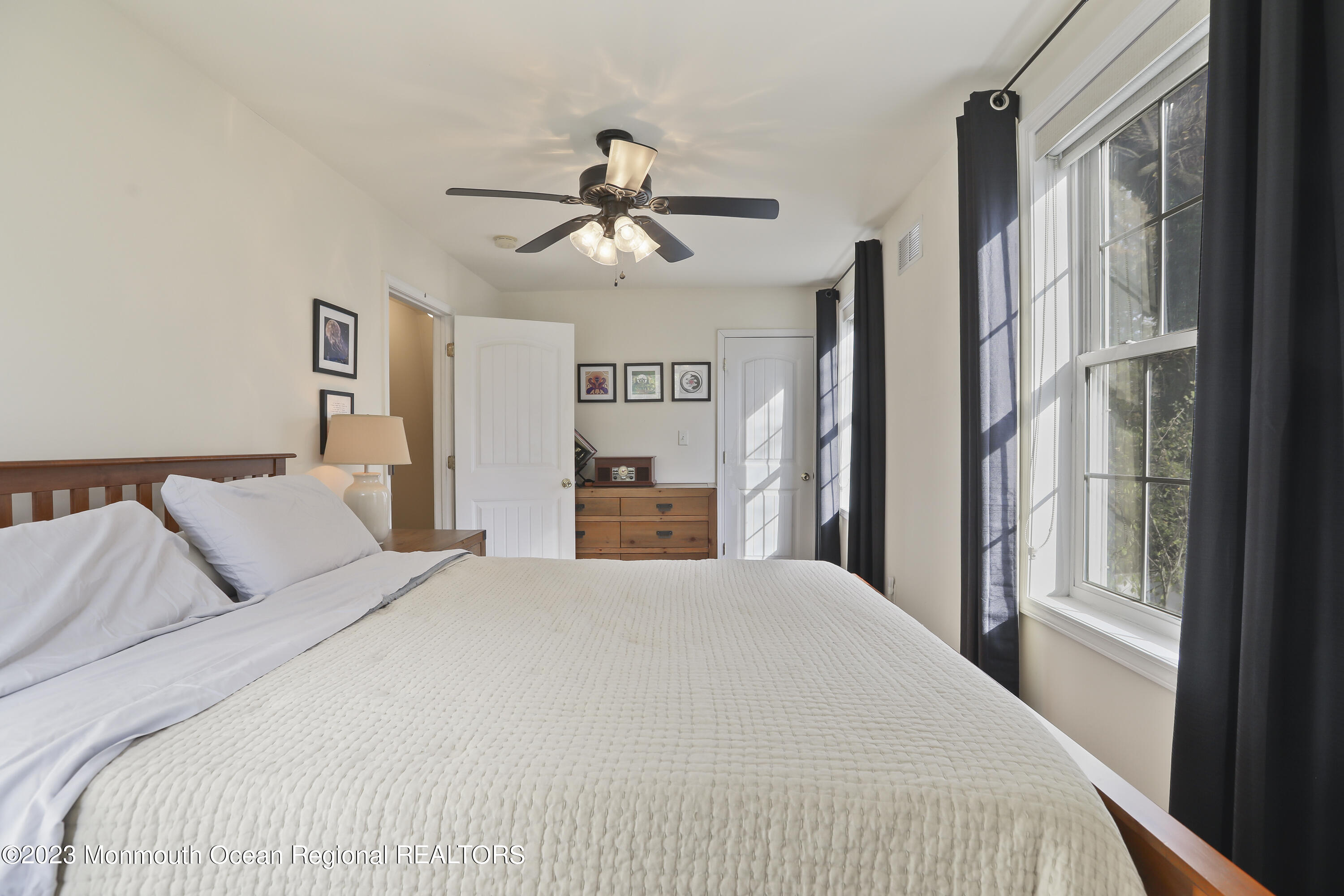 162 Chapel Hill Road Red Bank, NJ 07701 - Photo 21 of 41 5W5A1078