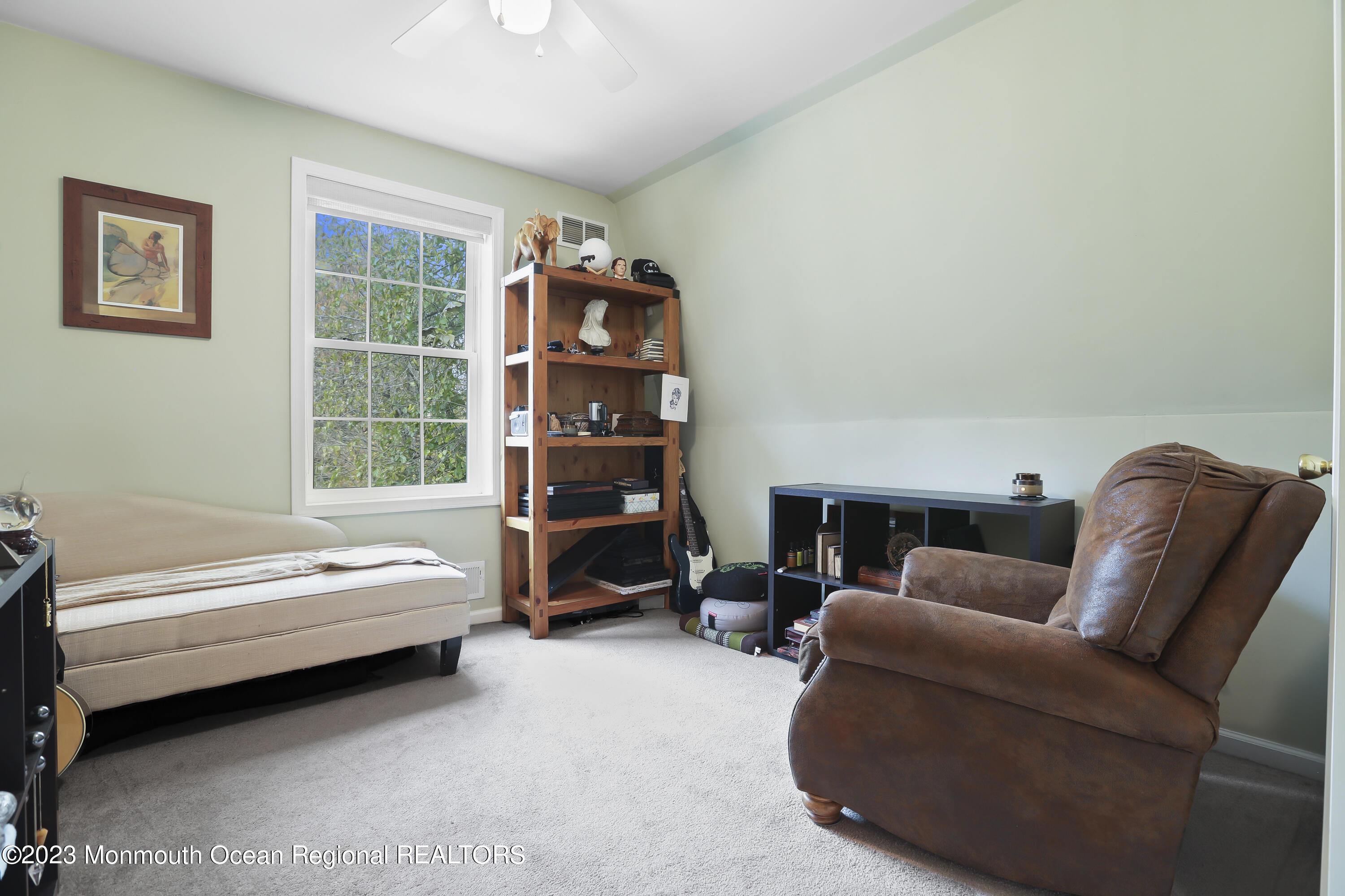 162 Chapel Hill Road Red Bank, NJ 07701 - Photo 22 of 41 5W5A1084