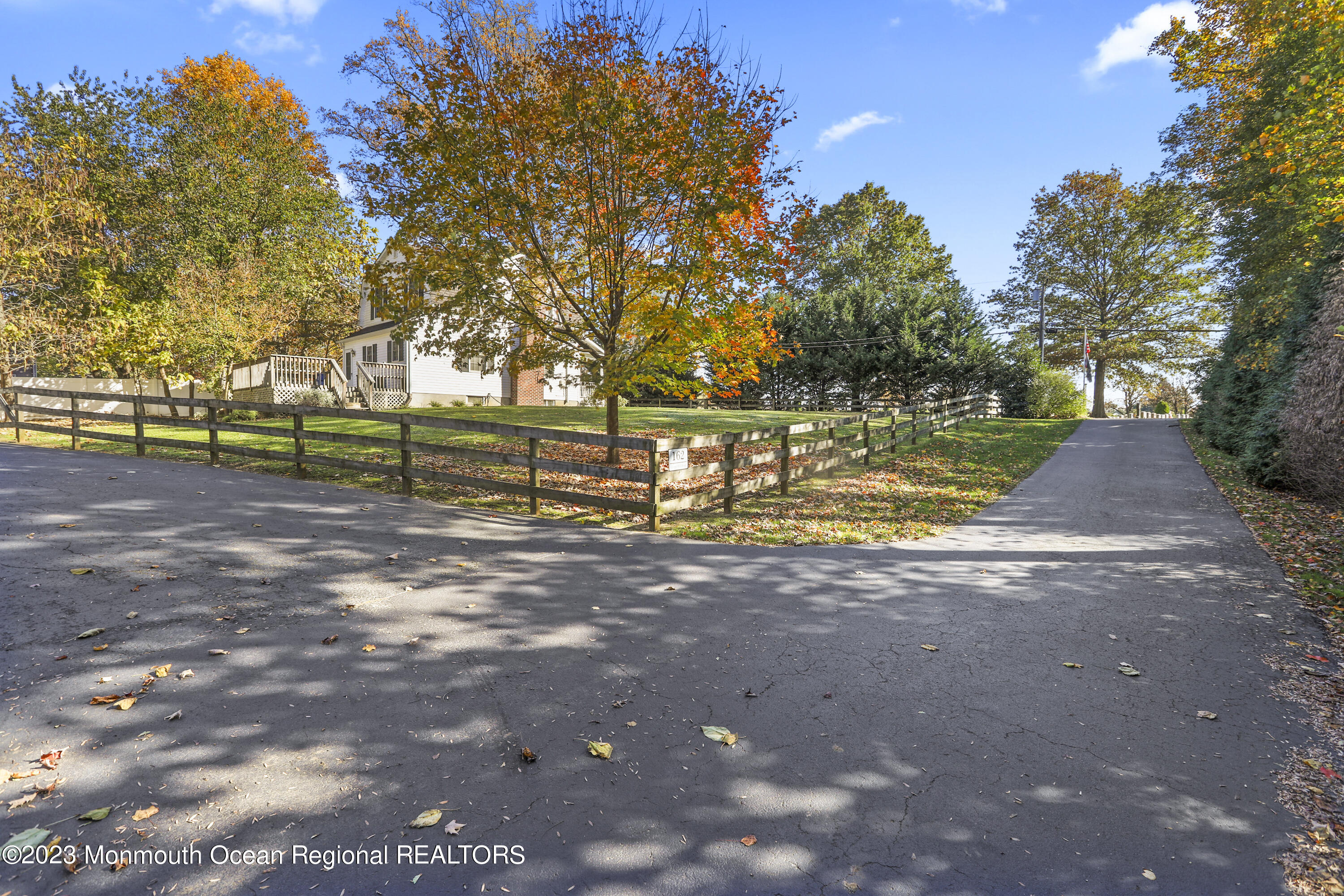162 Chapel Hill Road Red Bank, NJ 07701 - Photo 31 of 41 5W5A8173
