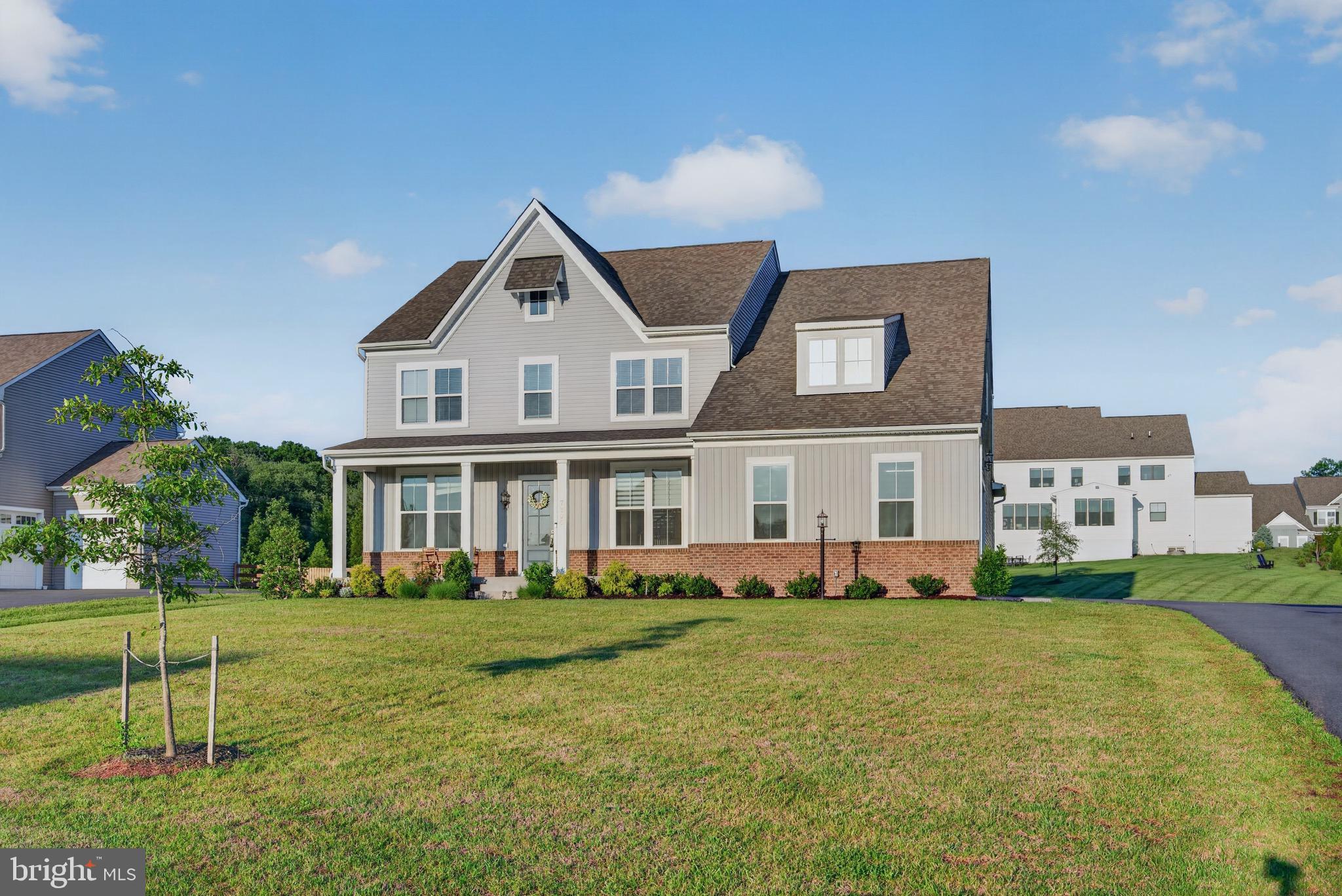 7305 Sugar Magnolia Loop Gainesville, VA 20155 - Photo 1 of 83