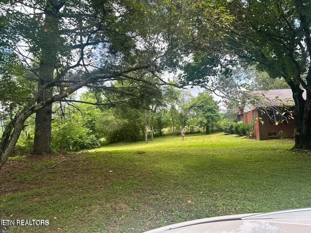 $475,000 | 1123 Pleasant Ridge Road, La Follette, TN 37766