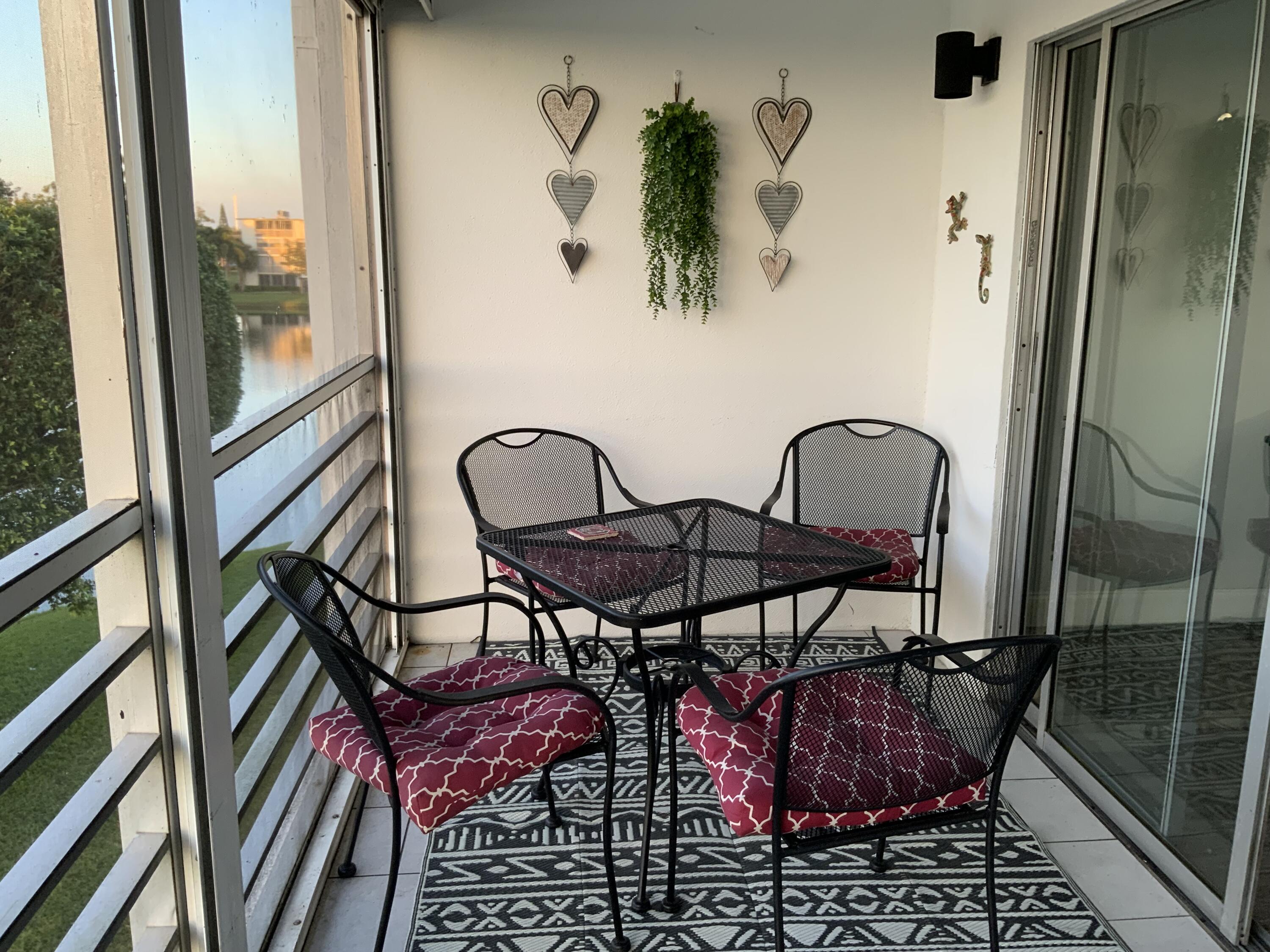 3038 Guilford C Boca Raton, FL 33434 - Photo 23 of 39 IMG_2195