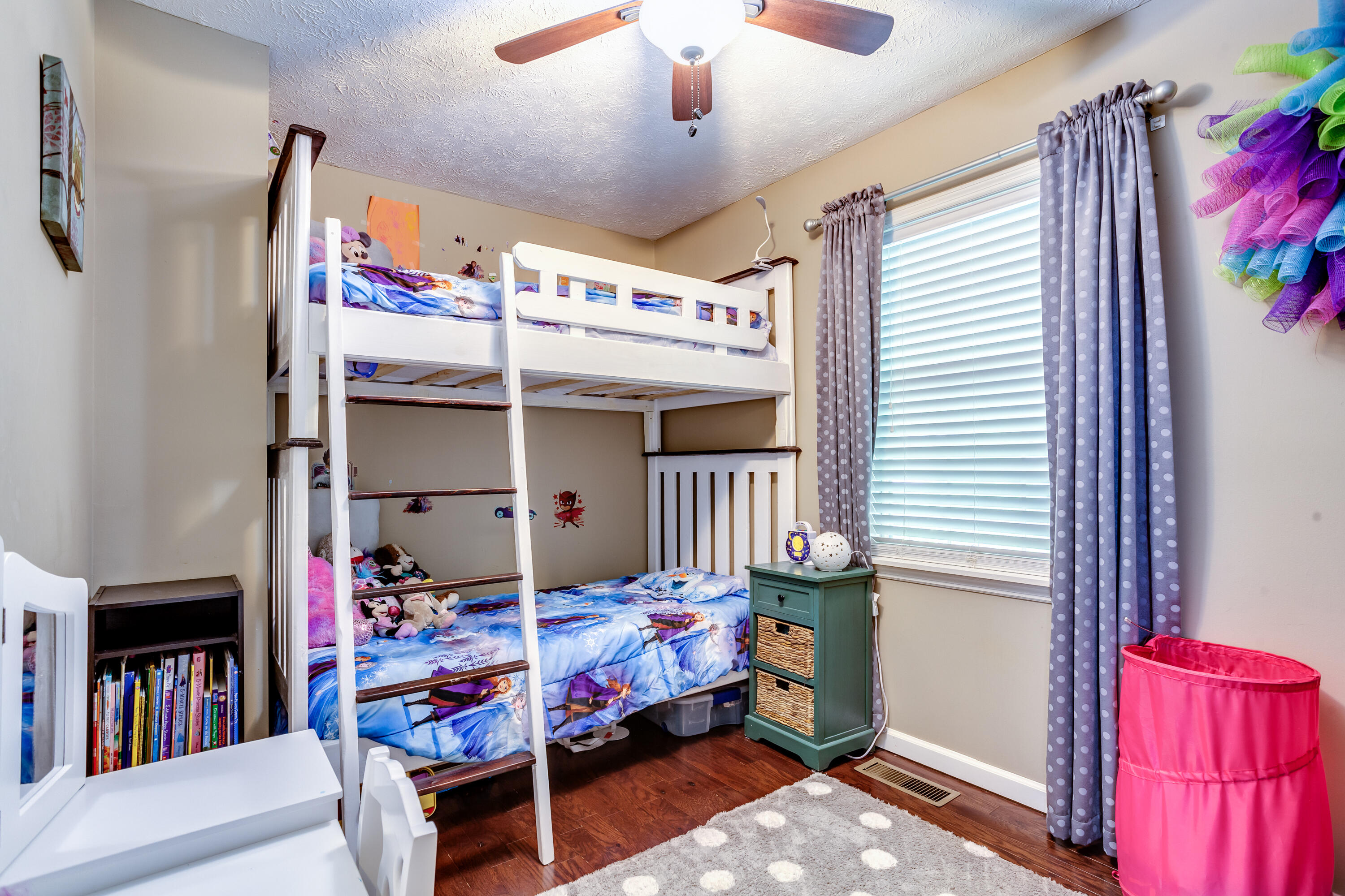 354 Peach Orchard Road Clinton, TN 37716 - Photo 15 of 21 016210610-3-354PeachOrchardRdClintonTN-S