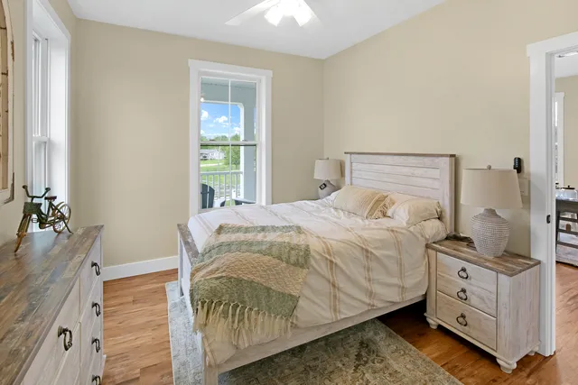 $615,000 | 7 Willow Way, Ottawa, IL 61350