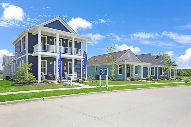 $615,000 | 7 Willow Way, Ottawa, IL 61350