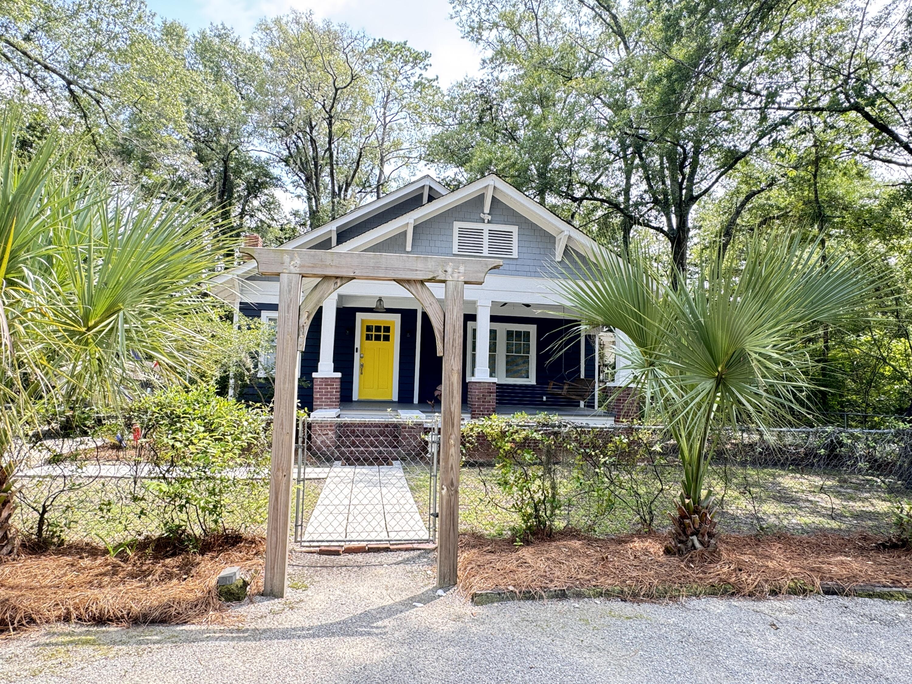 106 Haynes Street Walterboro, SC 29488 - Photo 12 of 195 106 Hayne Street (56)