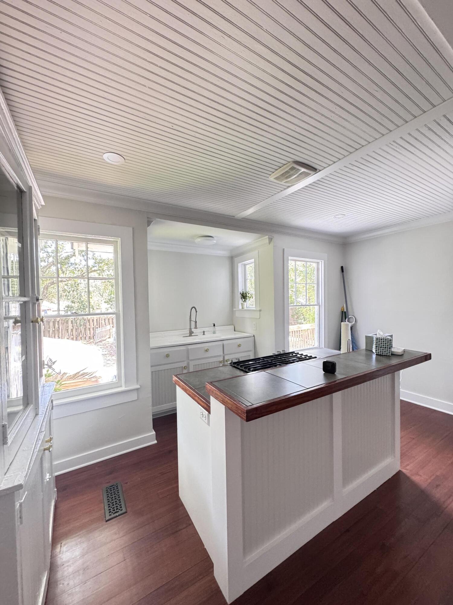 106 Haynes Street Walterboro, SC 29488 - Photo 52 of 195 106 Hayne Street (18)