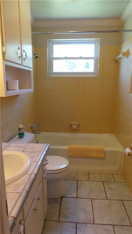 2011 Kool Park Road Northeast Hickory, NC 28601 - Photo 10 of 37 Gallery Image 10